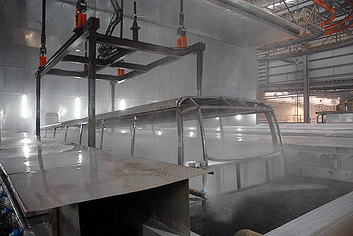 電泳前處理工序中，酸性、堿性、中性除油各自有什么區(qū)別？