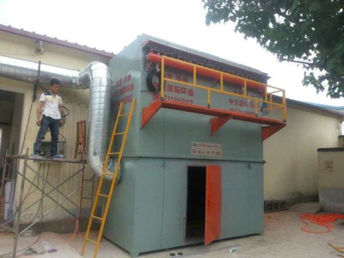  家具廠(chǎng)室外主機(jī)